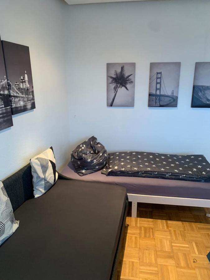 Mainpark Apartment 4 Schlafzimmer Bis Zu 10 Personen Direkt Ueber Aschaffapartment Bei Aschaffenburg Mainaschaff Exterior photo